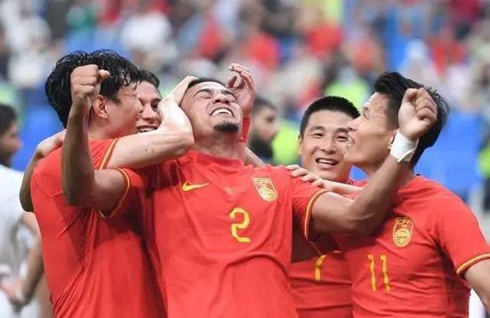 小型俱乐部