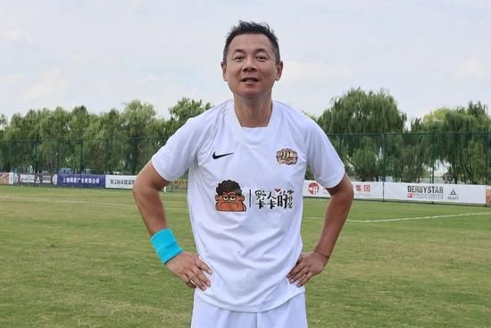 秘书被c摁办公h嗯啊s视频